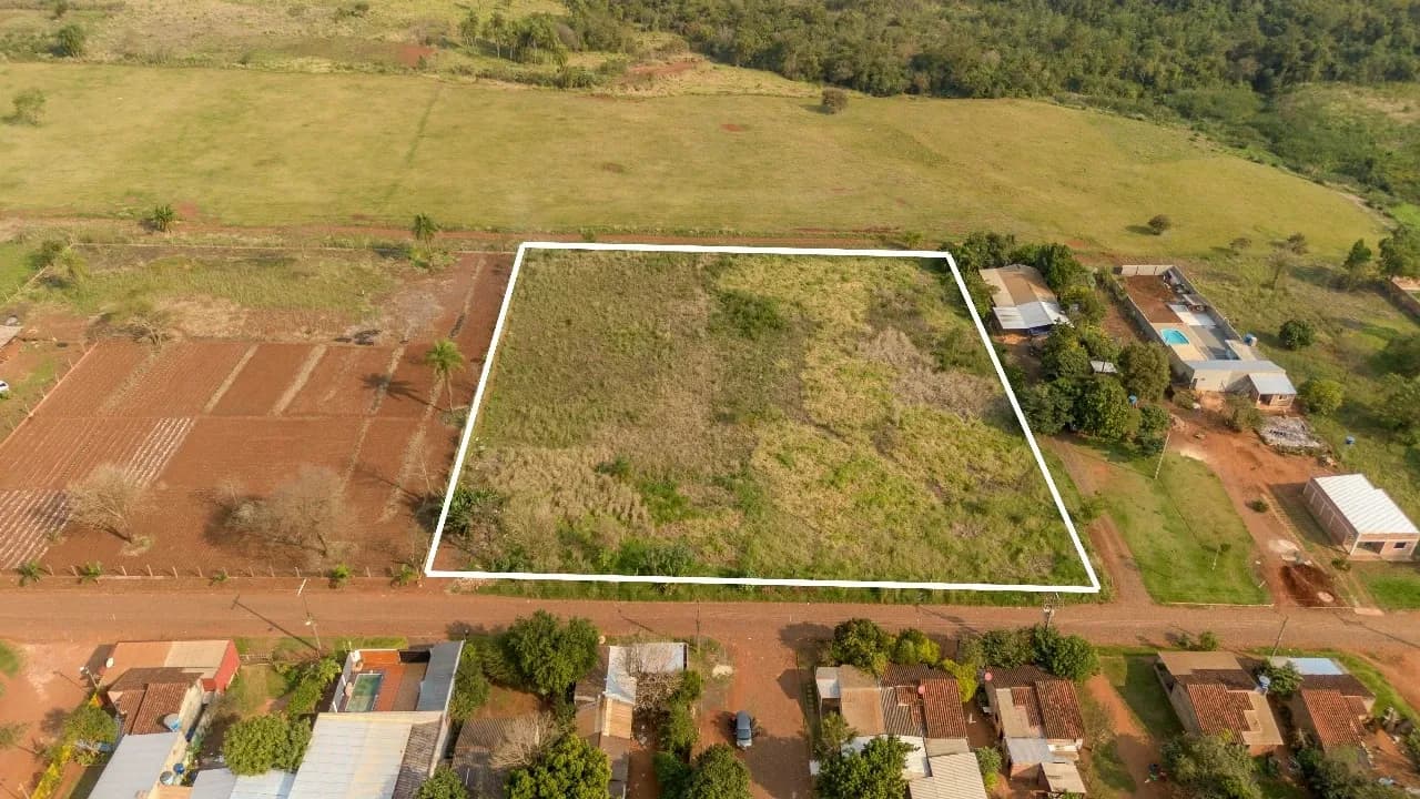 Terreno de 7.636 m² à venda em Ciudad del Este
