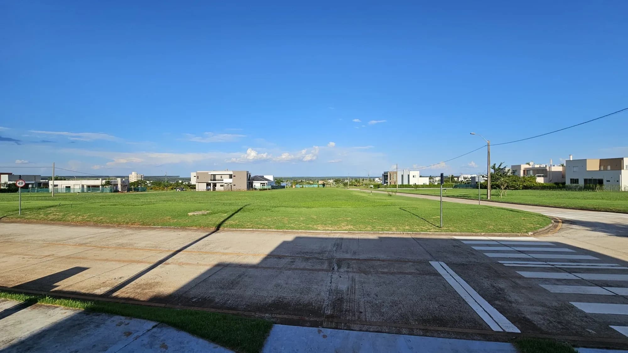 Terreno de 691 m² à venda em Hernandarias