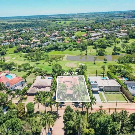 Casa de 5 dormitórios à venda em Hernandarias