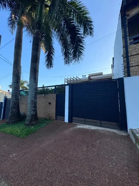 Apartamento de 4 dormitórios à venda em Ciudad del Este